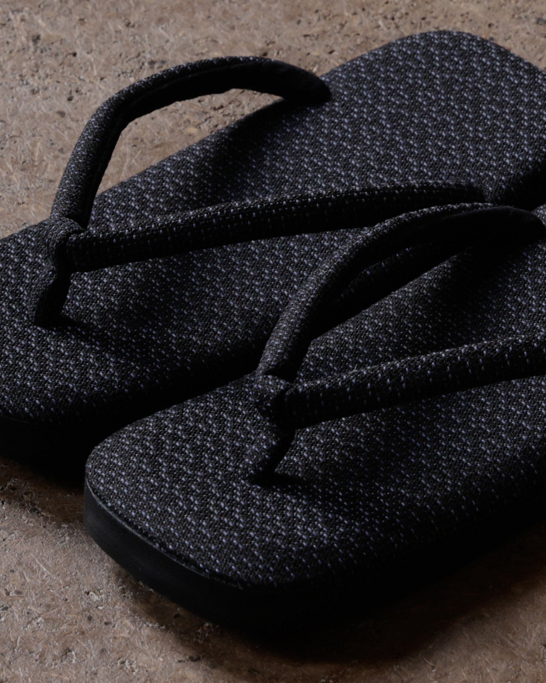 Zori — Navy | Hakimono Sekizuka<br>Vague Original