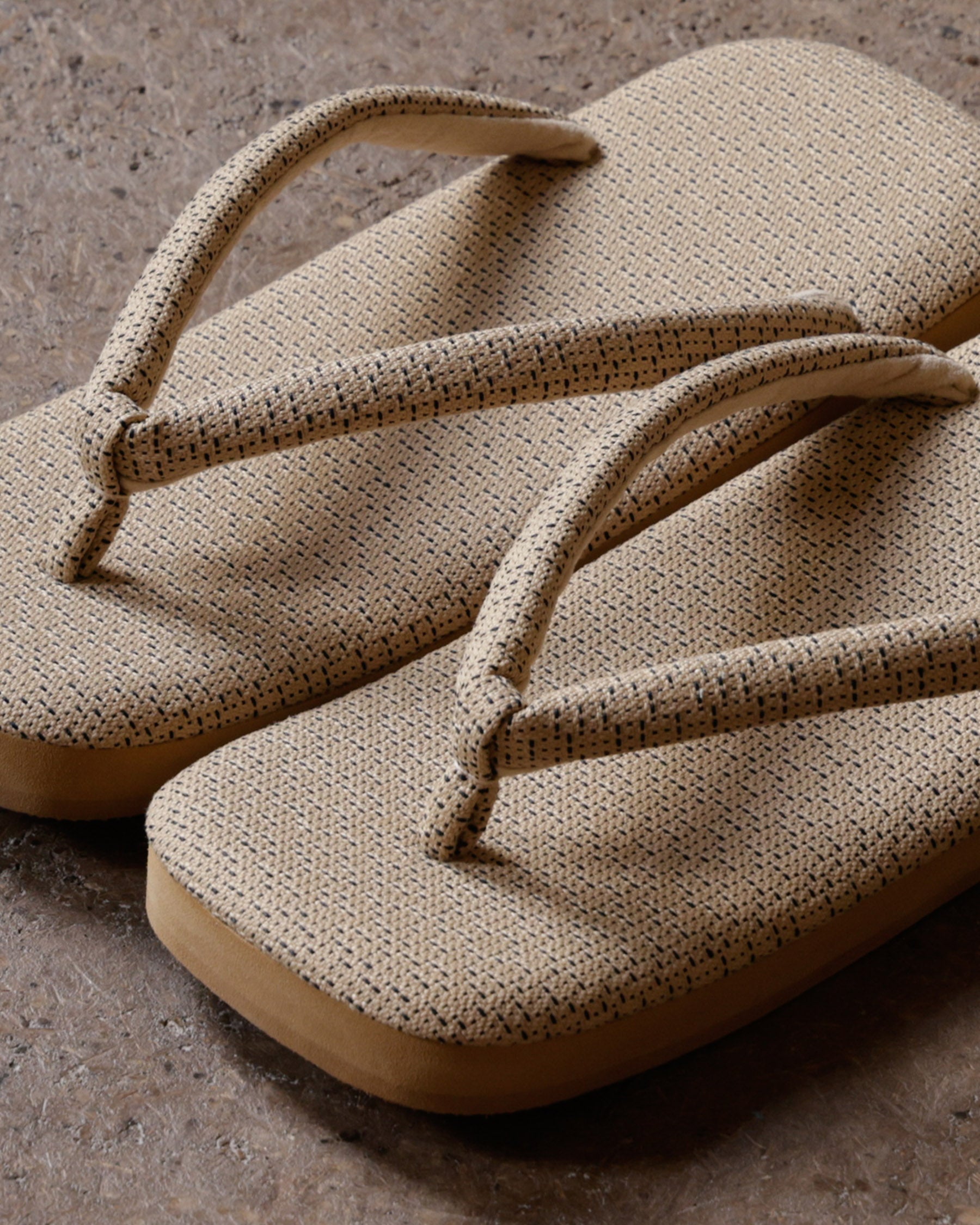 Zori — Beige | Hakimono Sekizuka<br>Vague Original