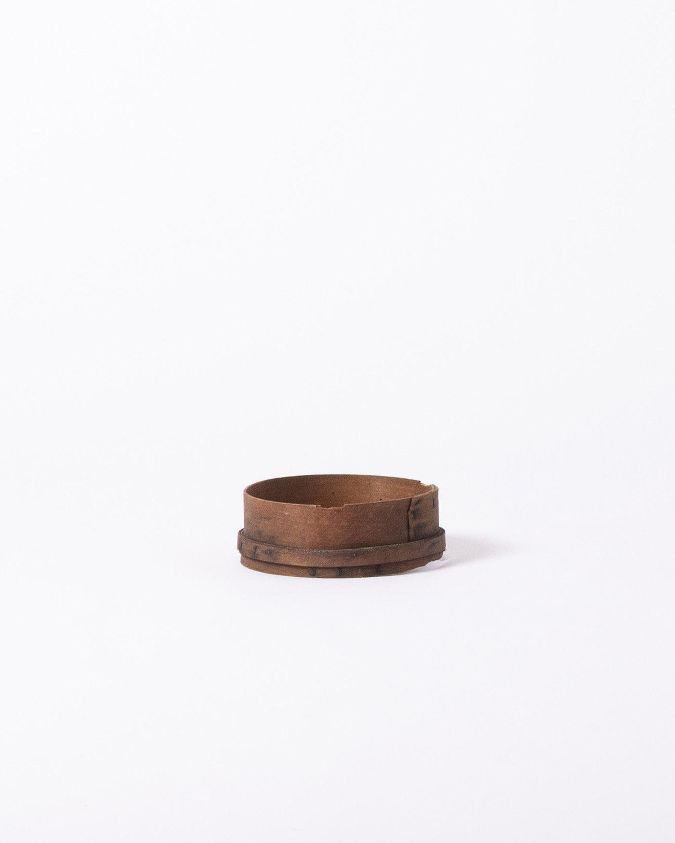 Wooden grain sieve