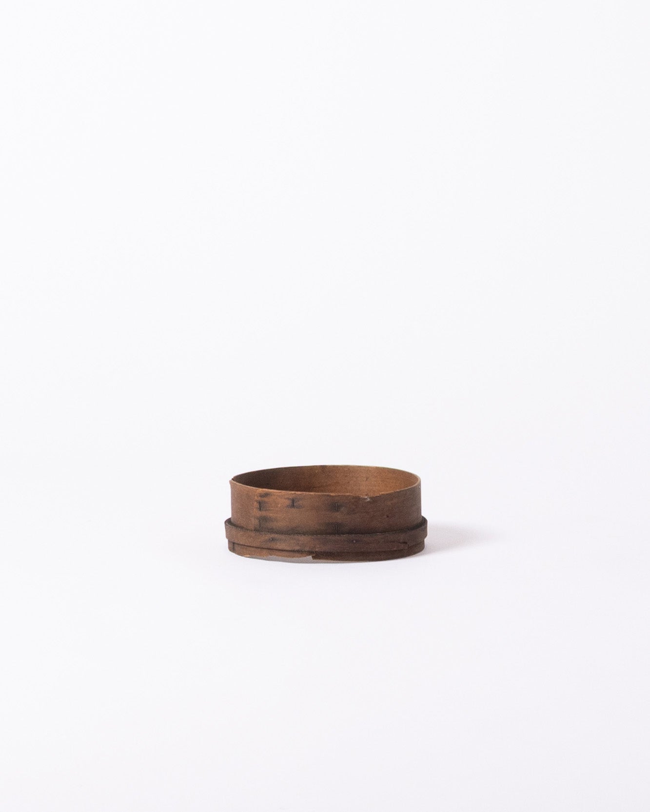 Wooden grain sieve
