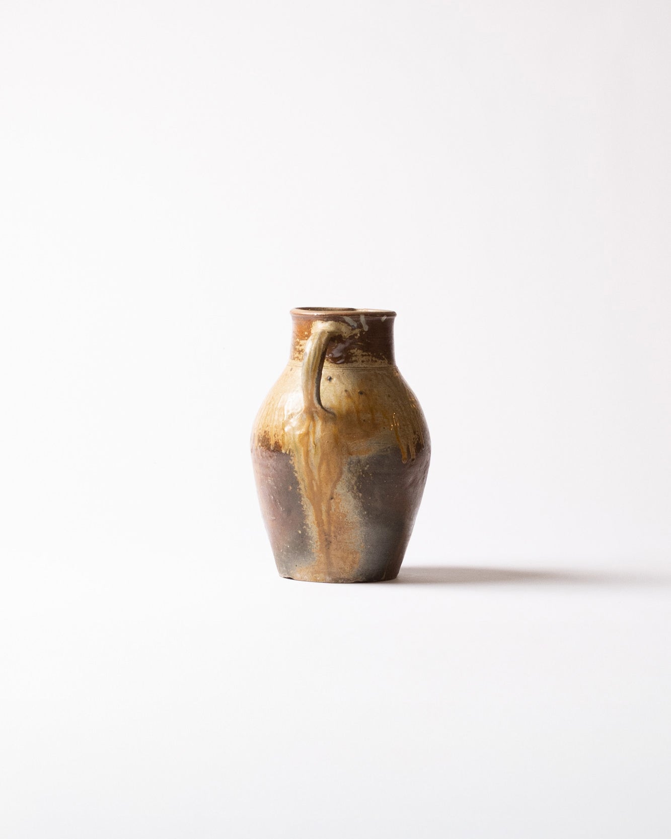 大ぶりの陶製水差し<br>Nicolas Trembley