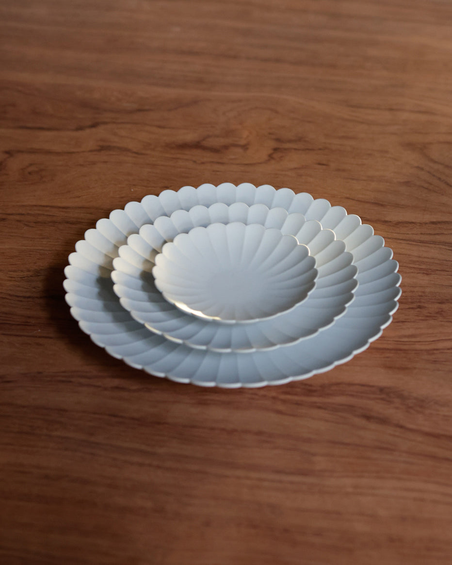TY Palace Plate Grey<br>1616 / arita japan – VAGUE ONLINE SHOP
