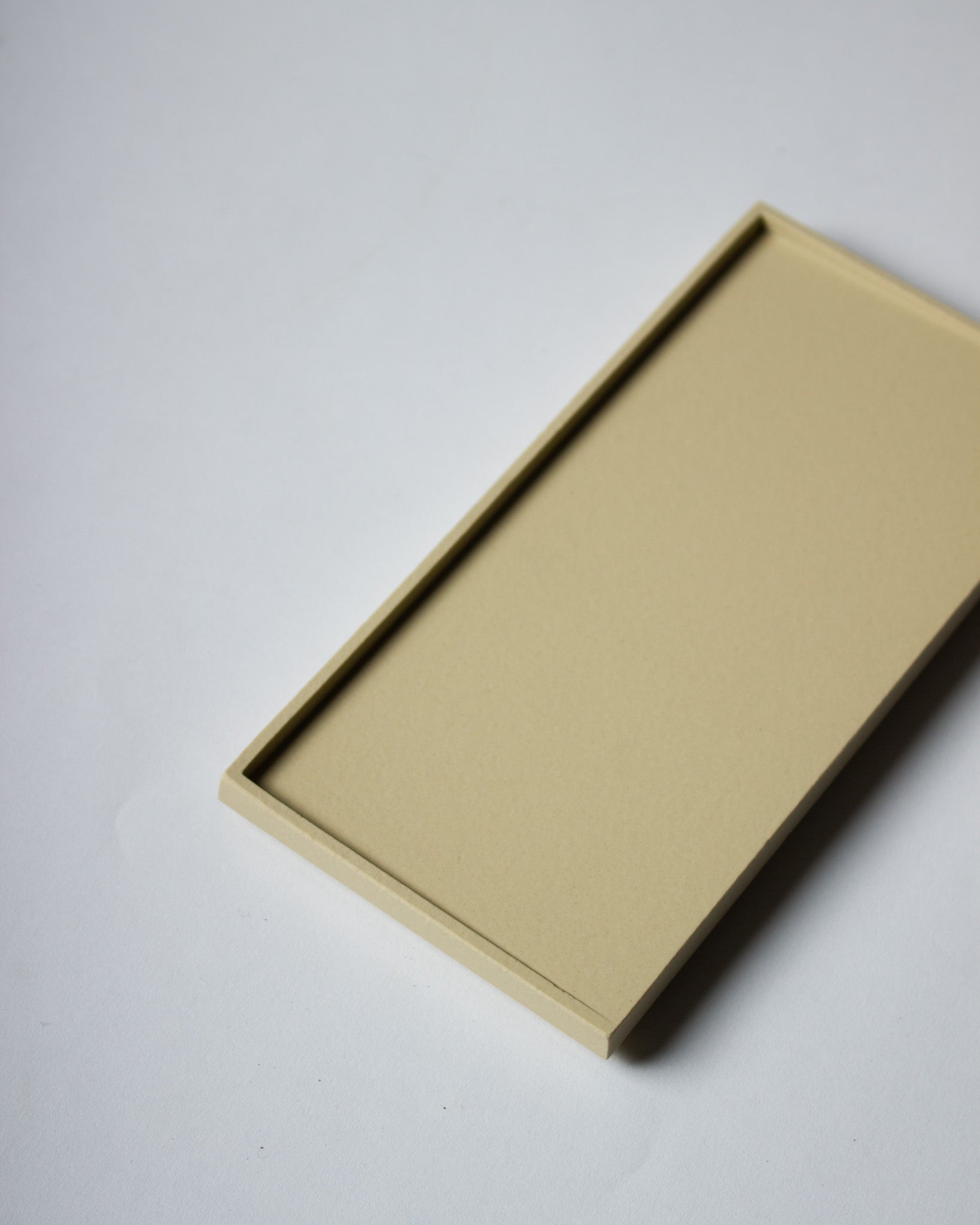Tray TRA-006 / TYPE-A｜Teruhiro Yanagihara Studio<br>A.a. Danto