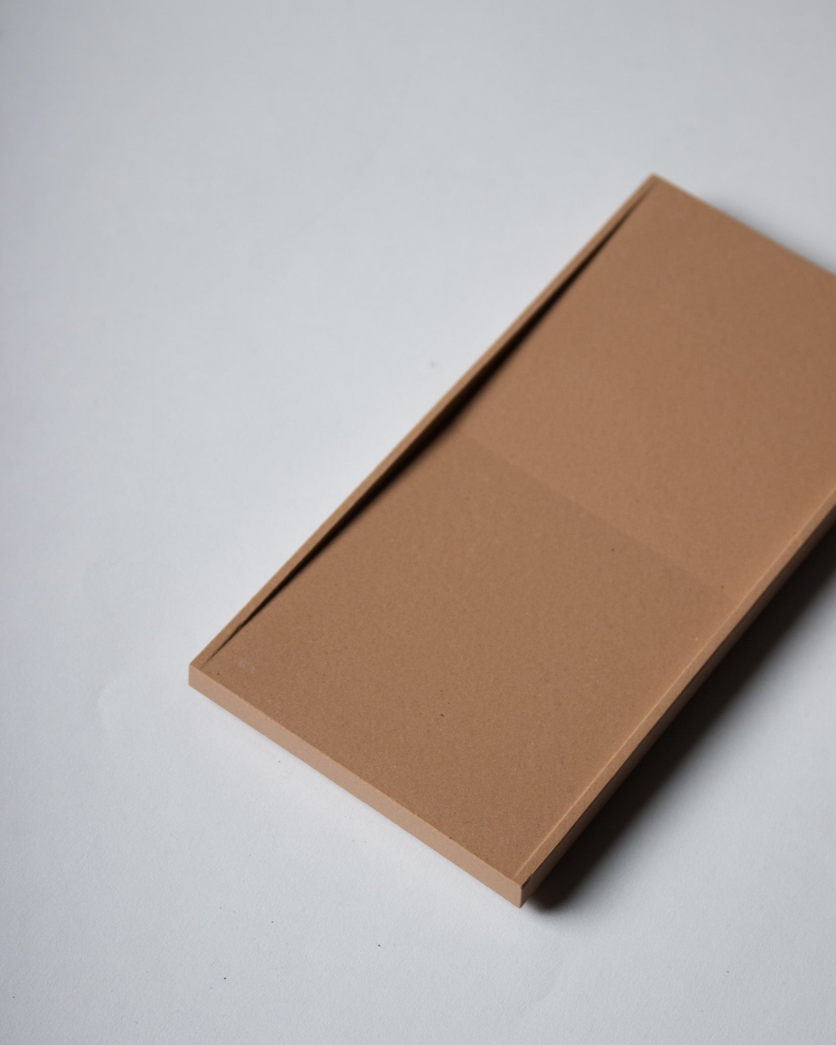 Tray TRA-011 / TYPE-D｜Teruhiro Yanagihara Studio<br>A.a. Danto