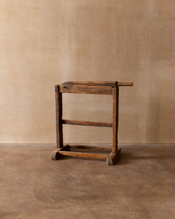 Wooden flax breaker
