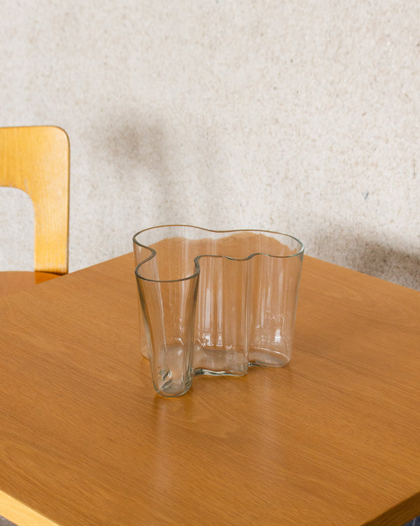 Savoy Vase<br>Artek